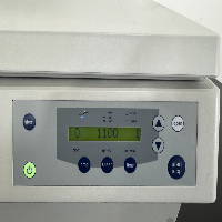 Eppendorf 5810 Centrifuge image 2